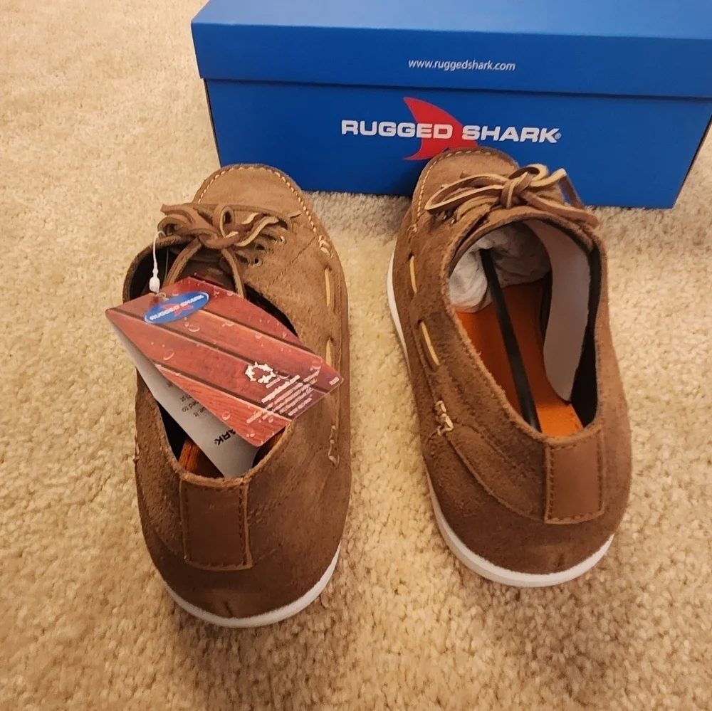 New Rugged Shark Whaler Boat Shoes Casual Brown Suede White Sole Size 10